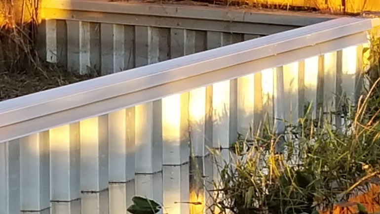 Lakeland Aluminum & Vinyl Seawalls Installer